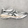 ASICS Gel-Kayano 14